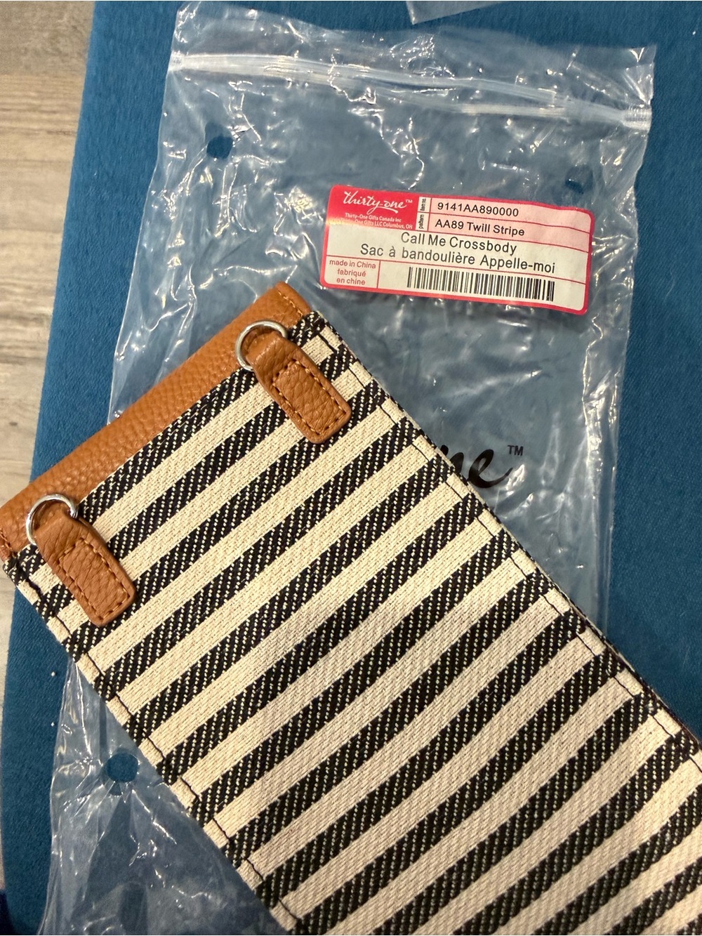 thirty-one Black & Cream Striped Crossbody Pouch with Tan Strap